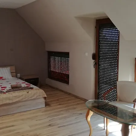 Апартамент Рай Apartment