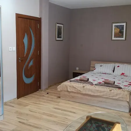 Апартамент Рай Apartment Nesebar